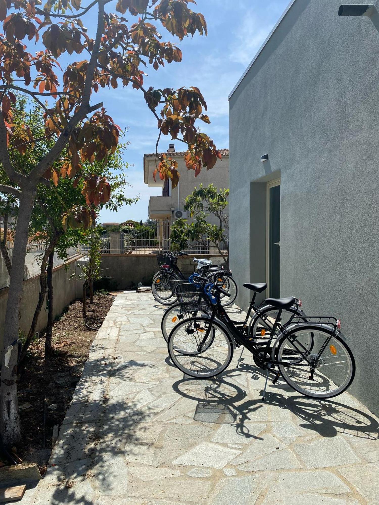 Ajo' Da Paolo Bed & Breakfast Budoni Exterior photo